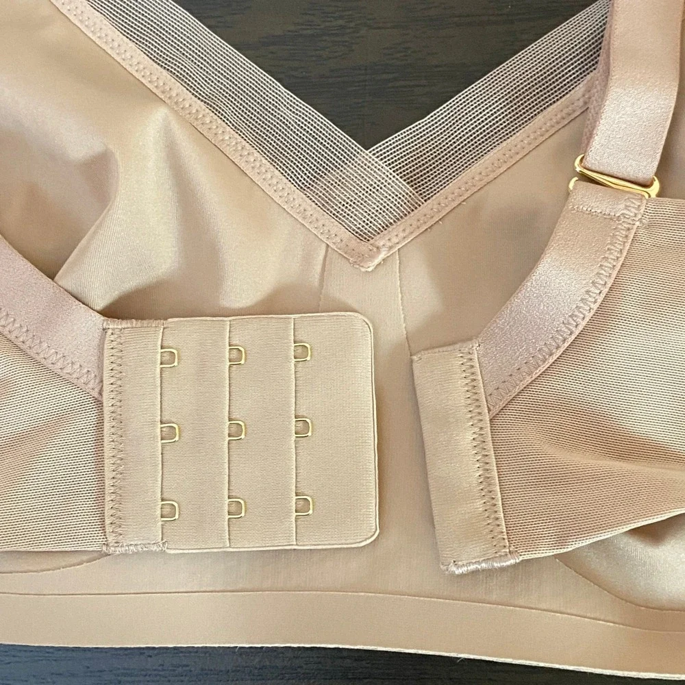 ThirdLove Womens 24/7 Classic Wireless Crossover Minimizer Bra Size 34D Taupe